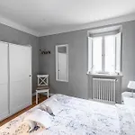 Modern Apartment In The Heart Of Lucca!