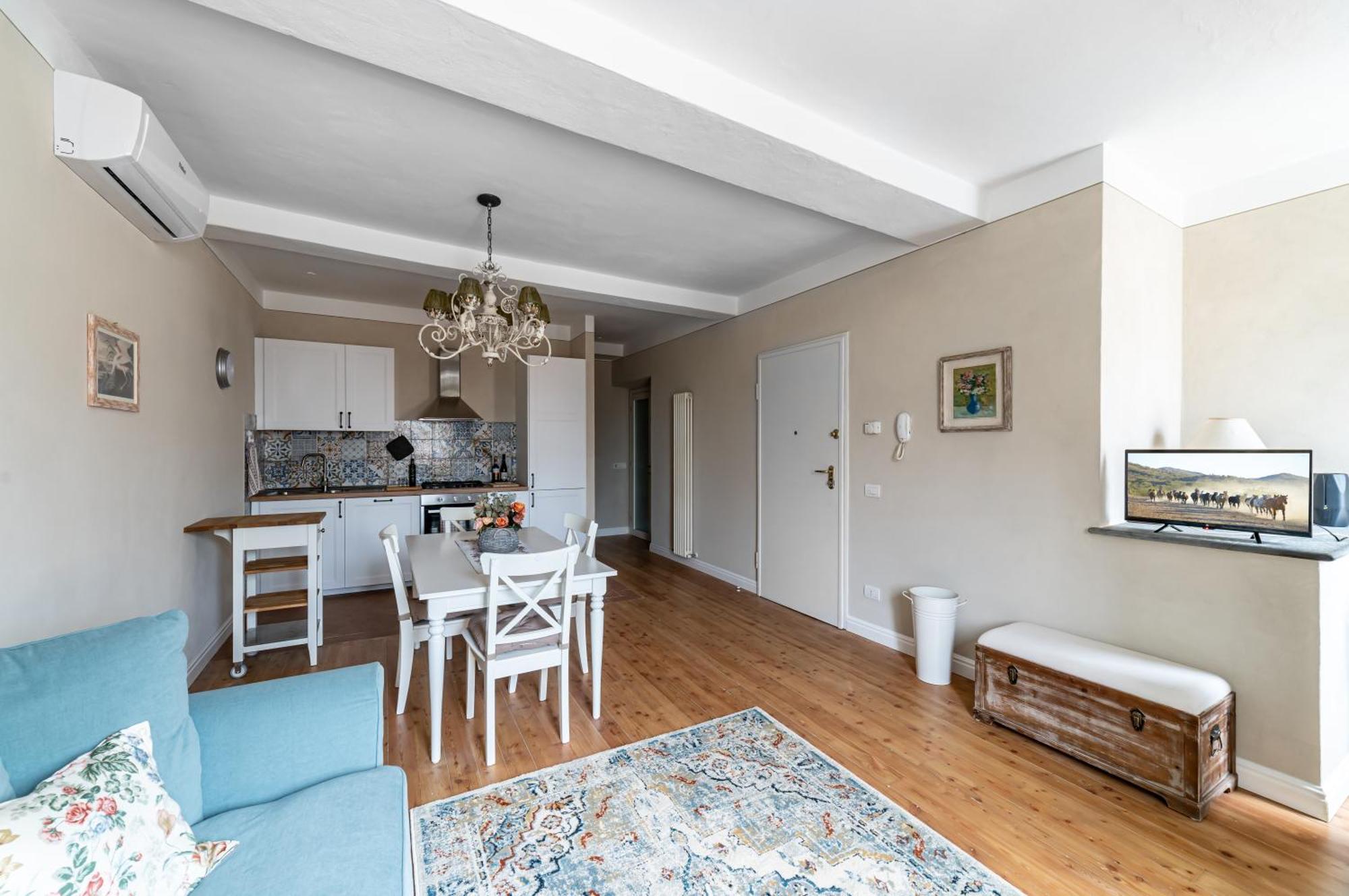 Modern In The Heart Of Lucca!